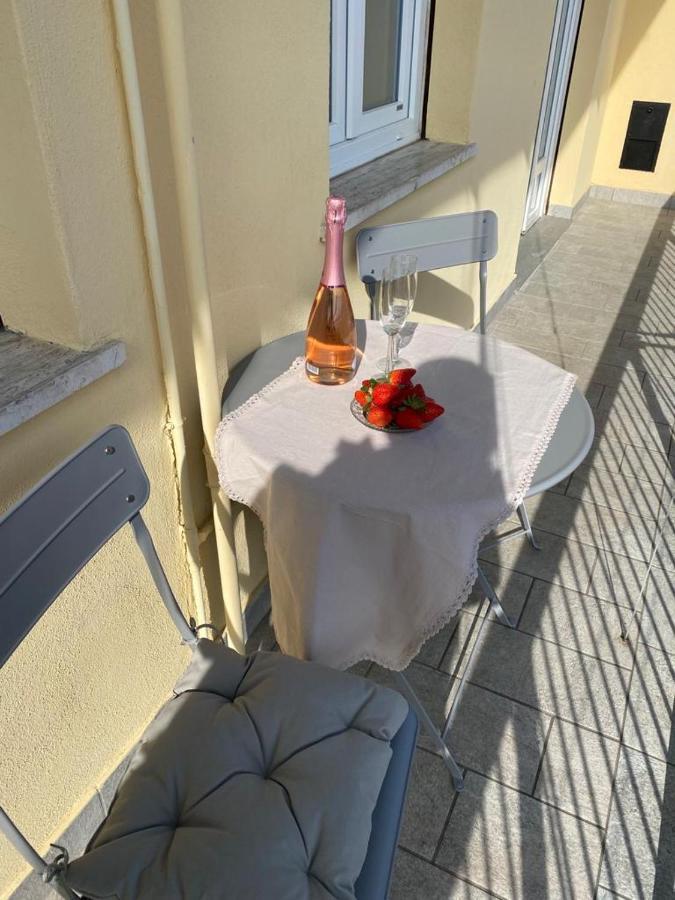 Apartamento Garibaldi 46 Verbania Exterior foto